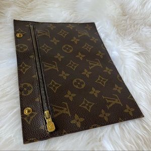 Louis Vuitton canvas monogram randonnee pouch SLG